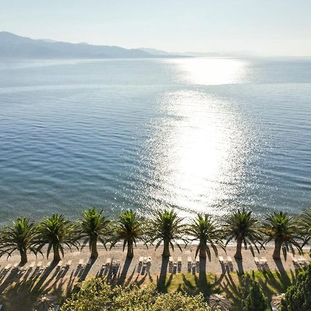 Long Beach Hotel & Resort 론고스 외부 사진