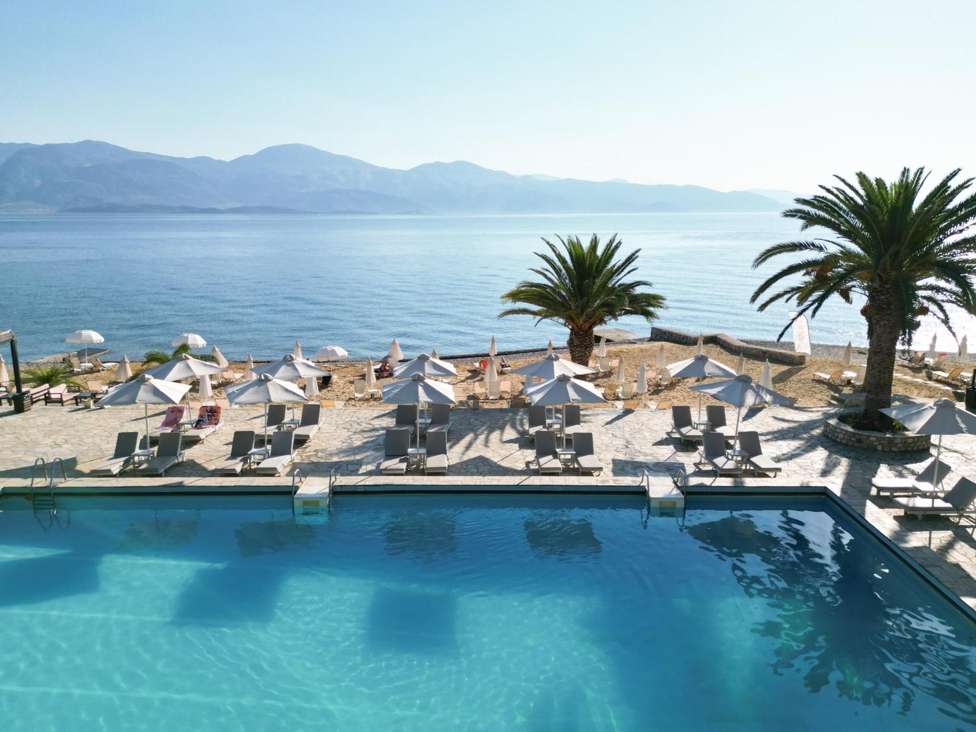 Long Beach Hotel & Resort 론고스 외부 사진