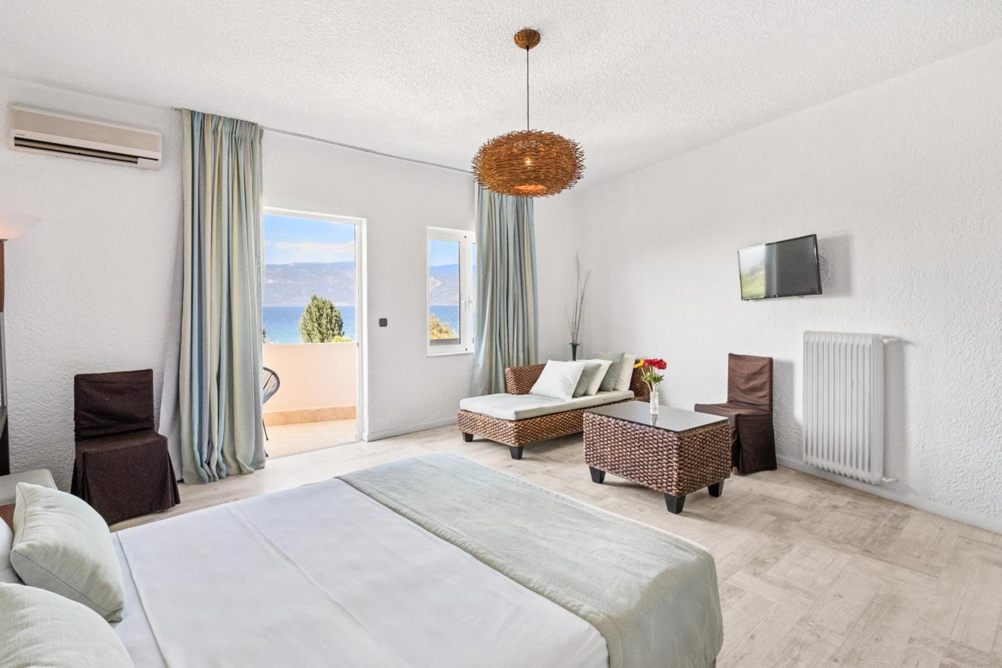 Long Beach Hotel & Resort 론고스 외부 사진