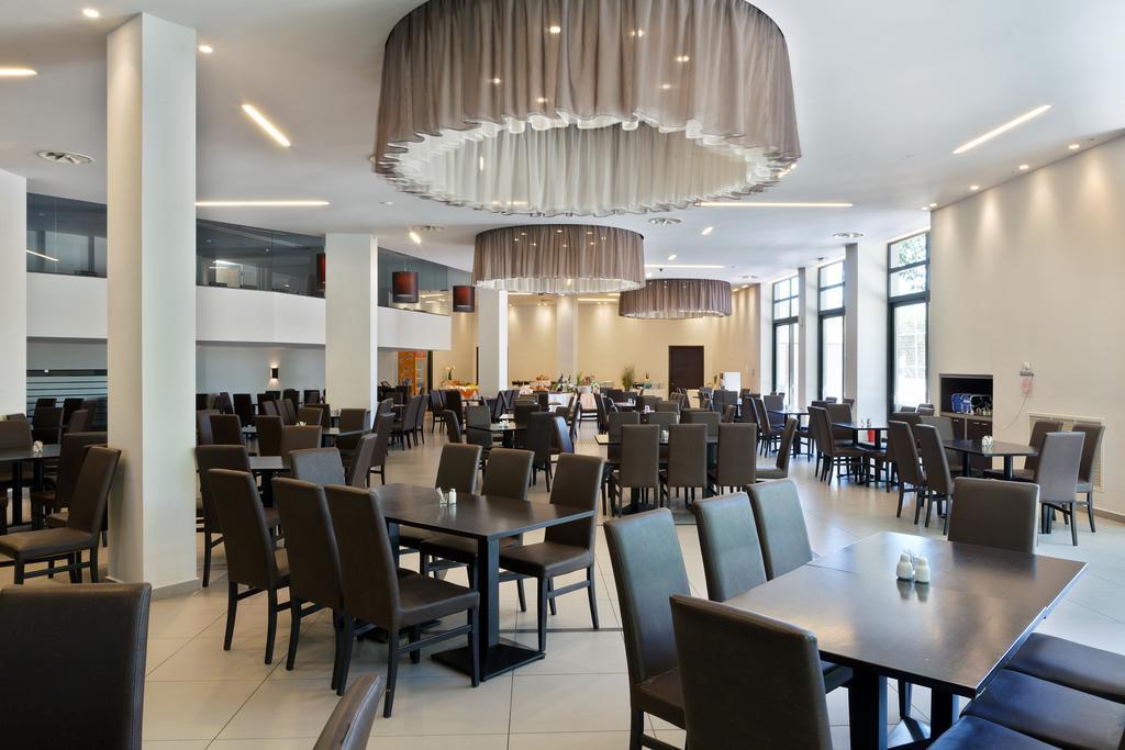 Long Beach Hotel & Resort 론고스 외부 사진