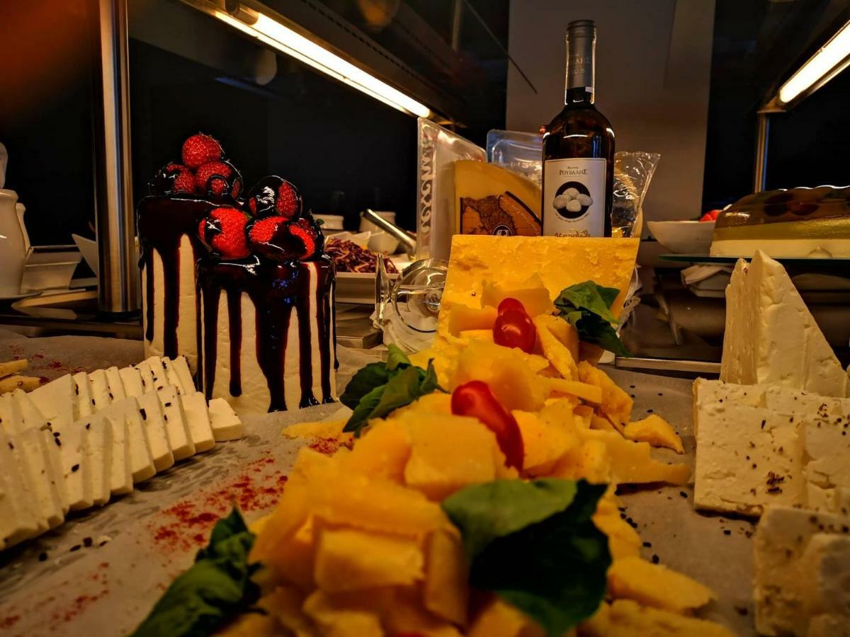 Long Beach Hotel & Resort 론고스 외부 사진